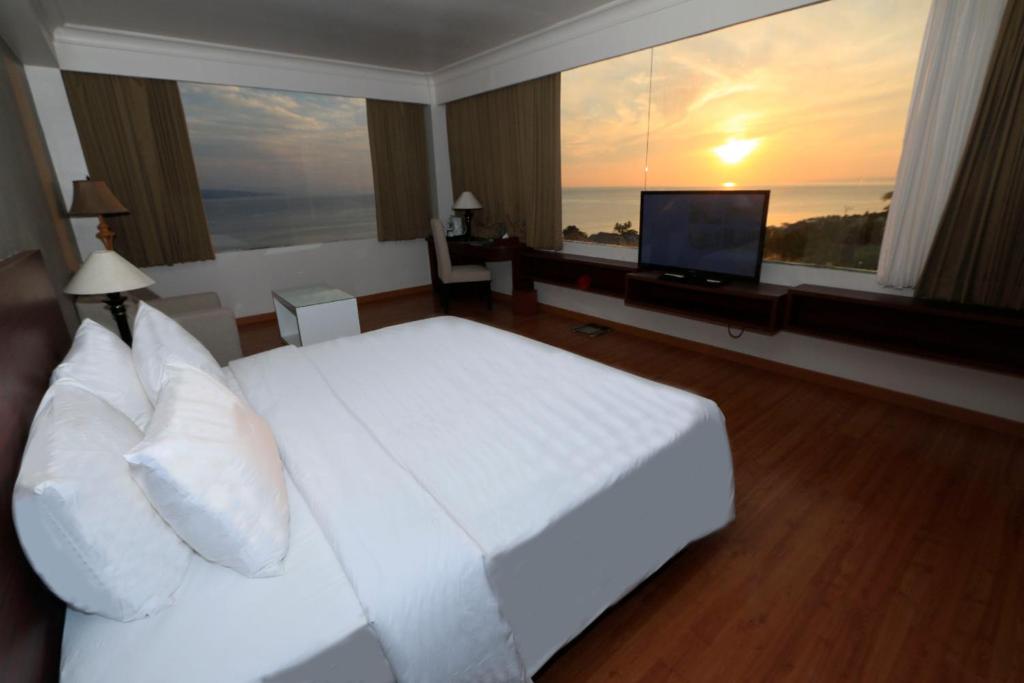 Hotel Santika Luwuk