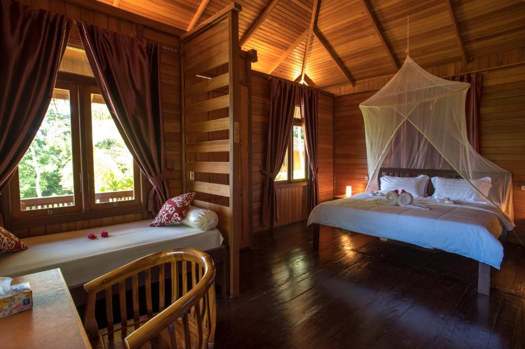 K2 Lembeh Dive Resort