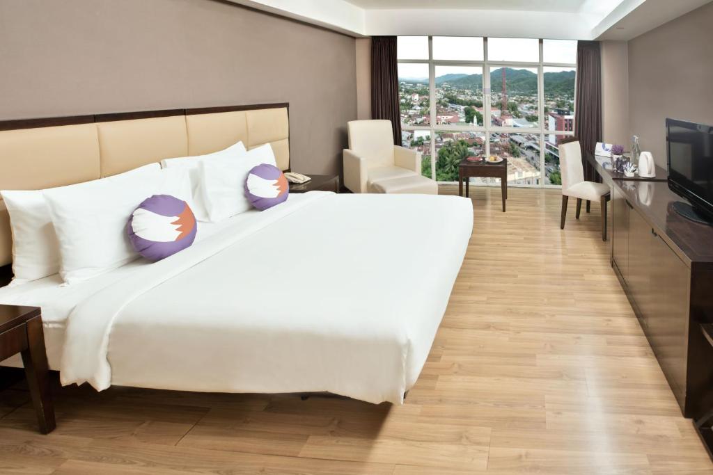 FOX Hotel Gorontalo