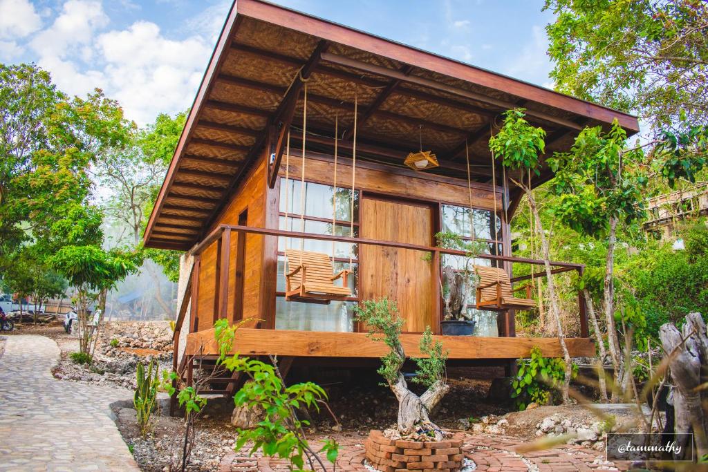 Tevana House Reef