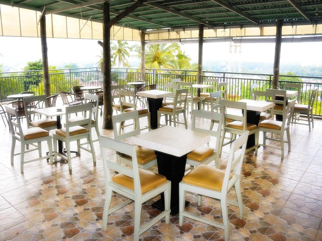 LEOS Hotel