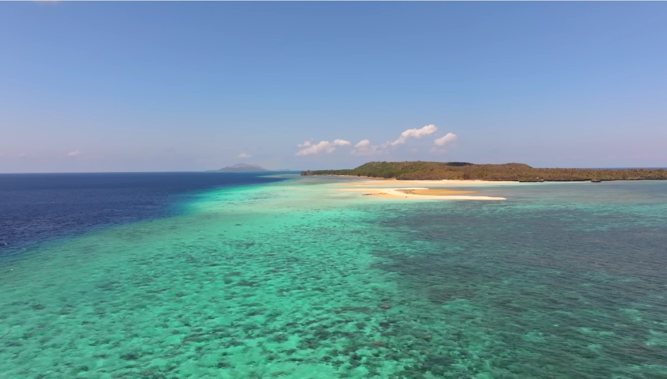 Selayar Island Escape: Pristine Reefs, Hidden Caves & Ocean Cliffs