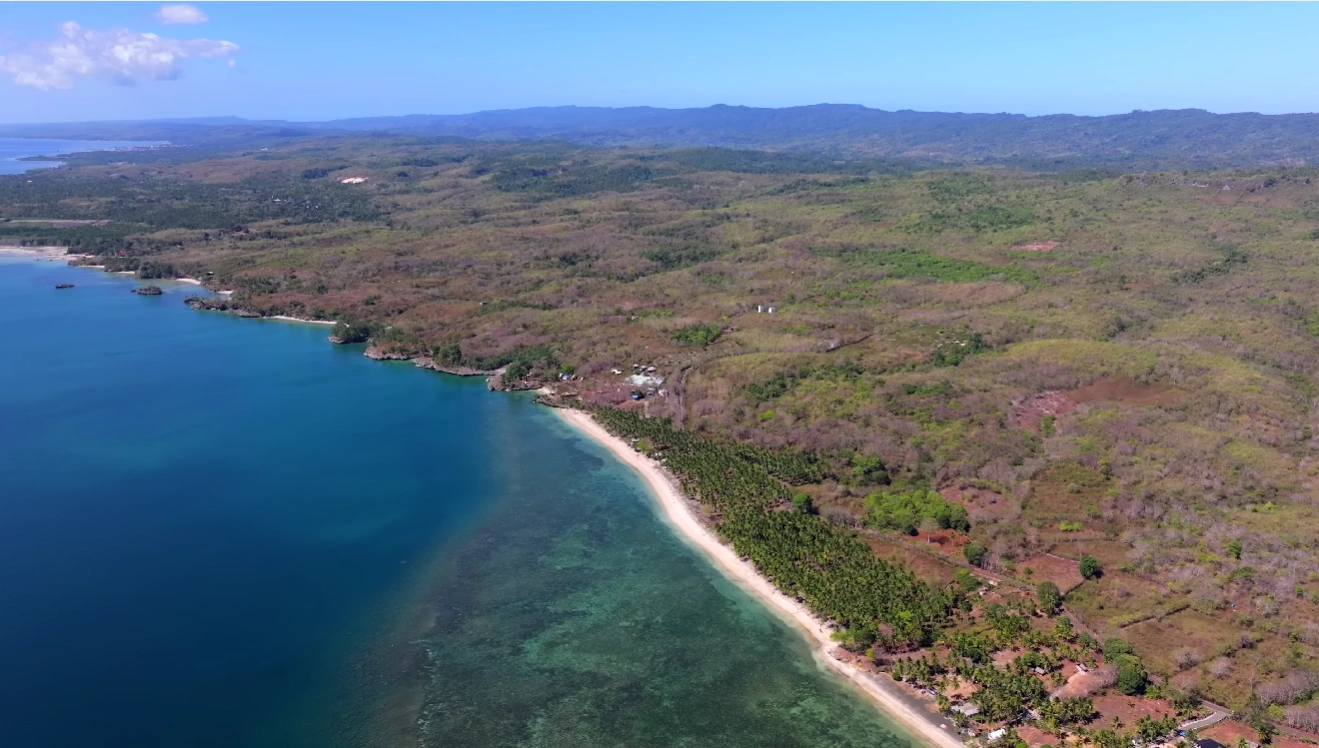 Selayar Island Escape: Pristine Reefs, Hidden Caves & Ocean Cliffs