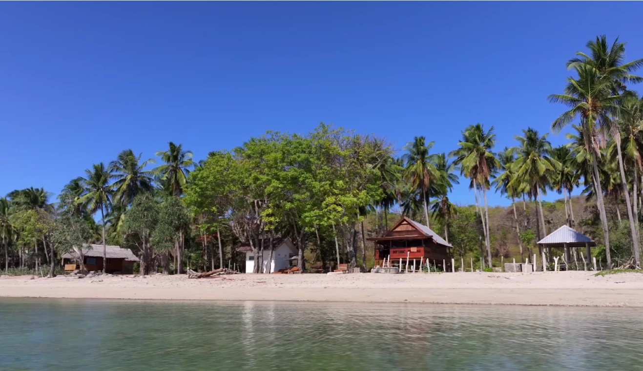 Selayar Island Escape: Pristine Reefs, Hidden Caves & Ocean Cliffs