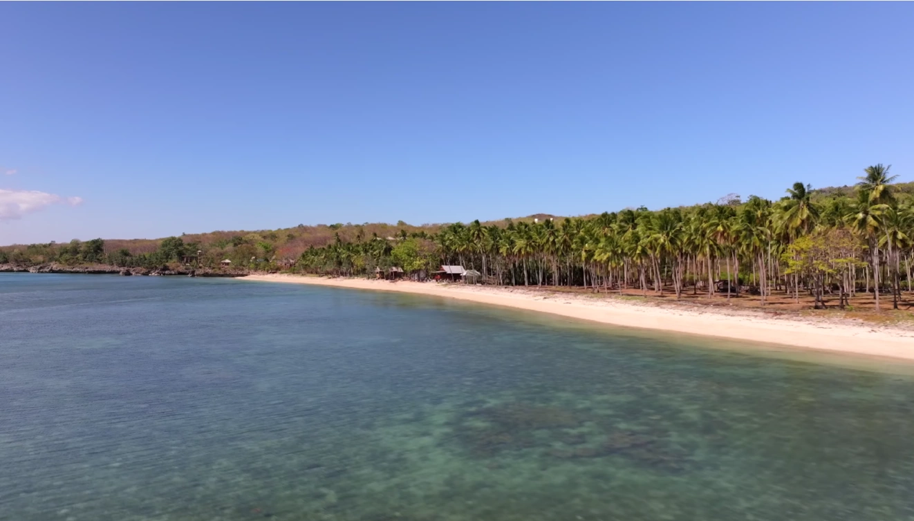 Selayar Island Escape: Pristine Reefs, Hidden Caves & Ocean Cliffs