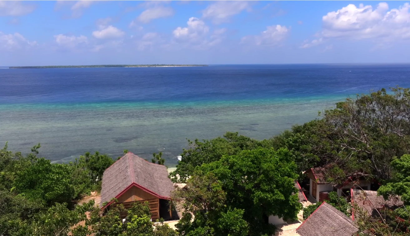 Bira Ocean Escape: Diving, Snorkeling & Phinisi Shipyards