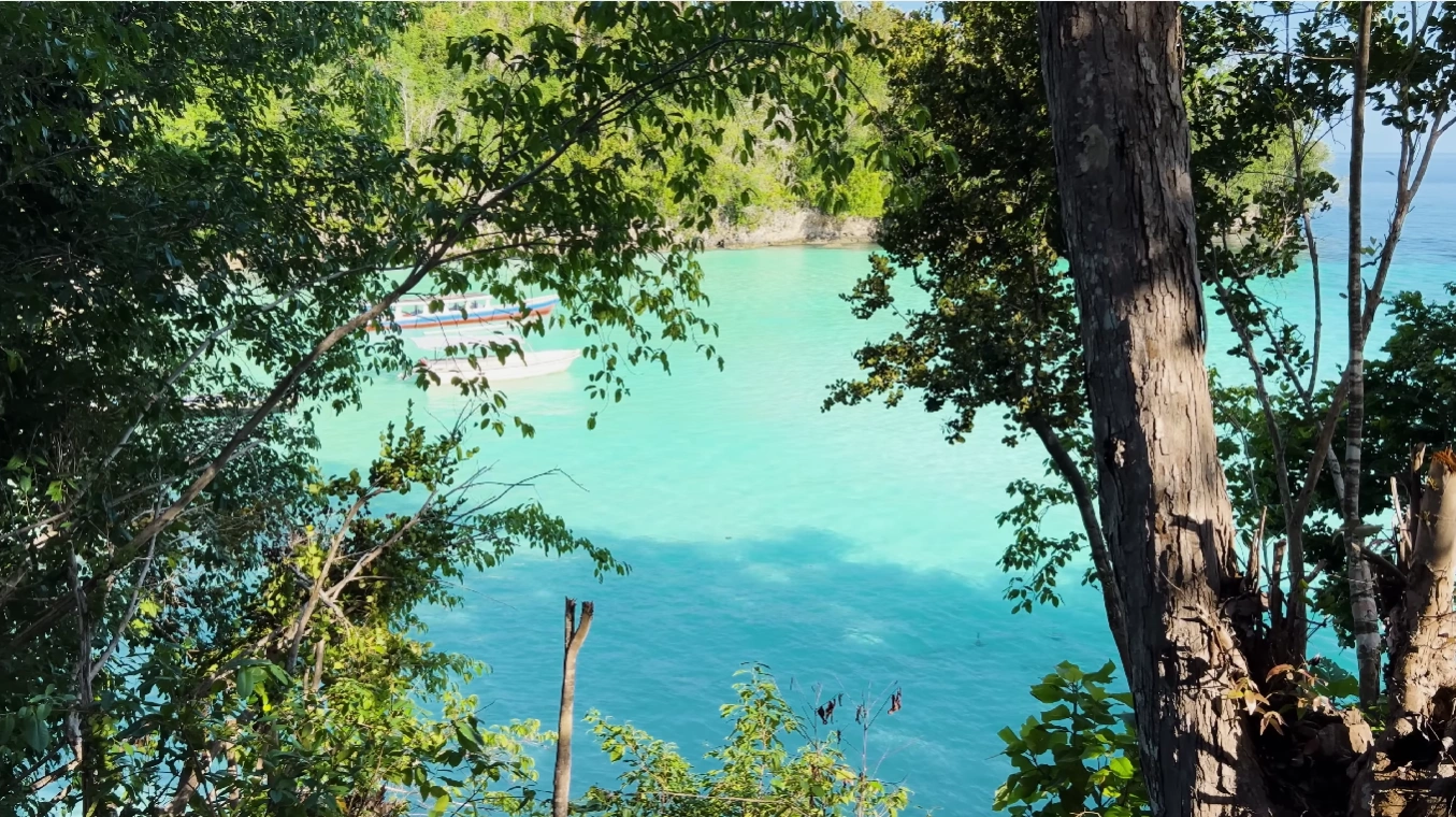 Hopping Pulau Togean: Snorkeling, Diving & Atol Tersembunyi