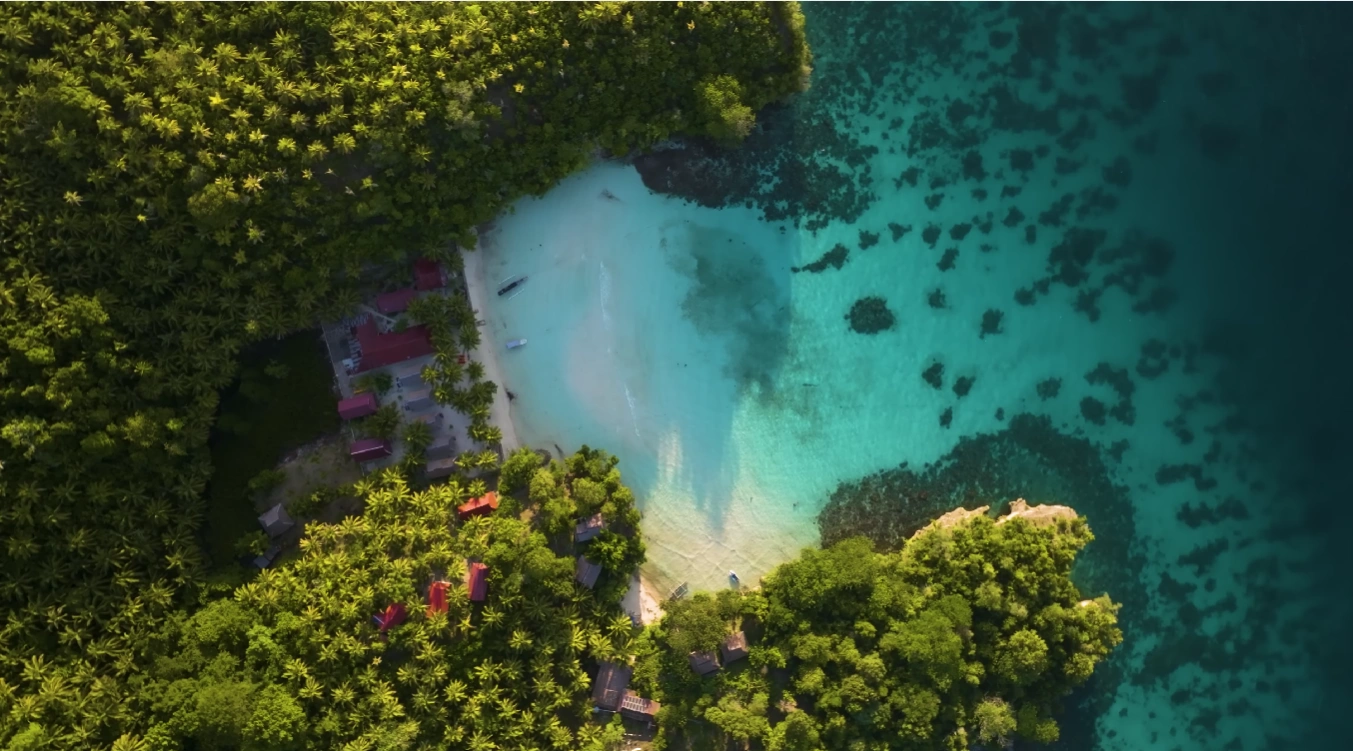 Hopping Pulau Togean: Snorkeling, Diving & Atol Tersembunyi