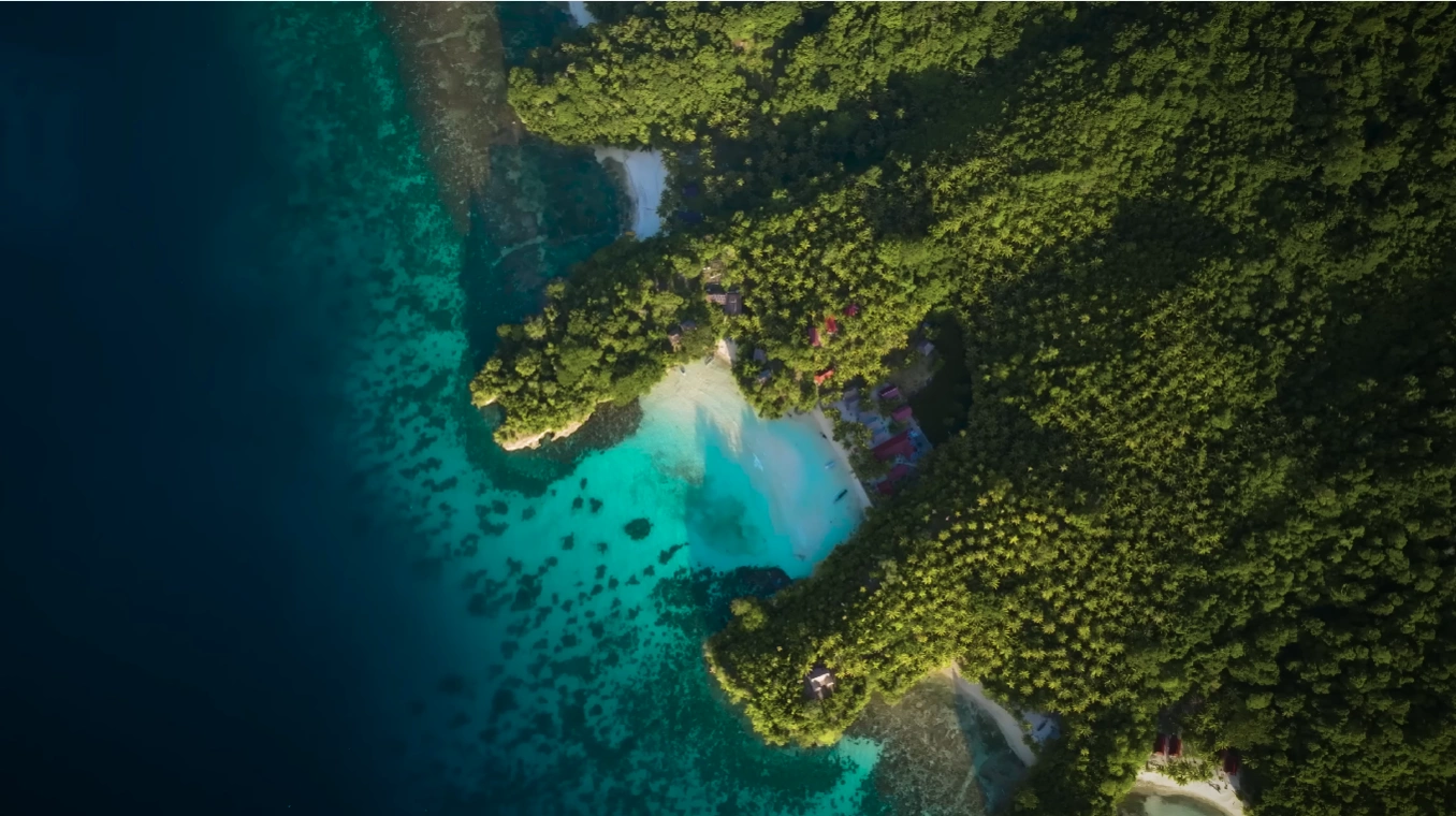 Hopping Pulau Togean: Snorkeling, Diving & Atol Tersembunyi